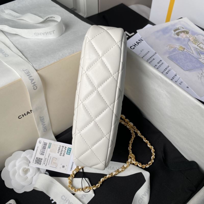 Ch**el hobo bags